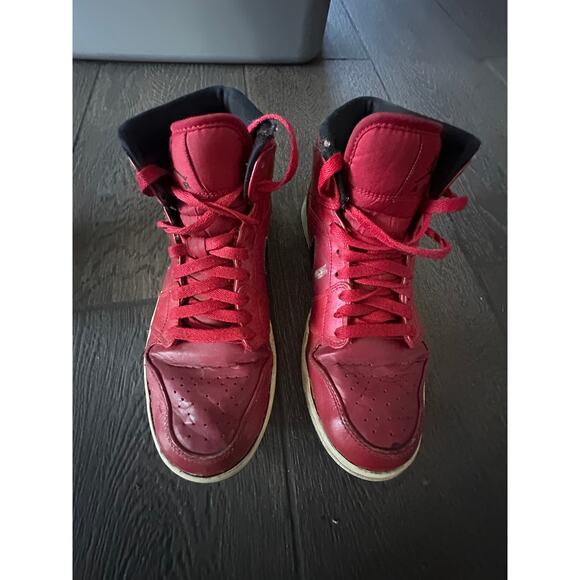 Nike Air Jordan 1 Retro Mid Gym Red Size 8 men's - Picture 2 of 6